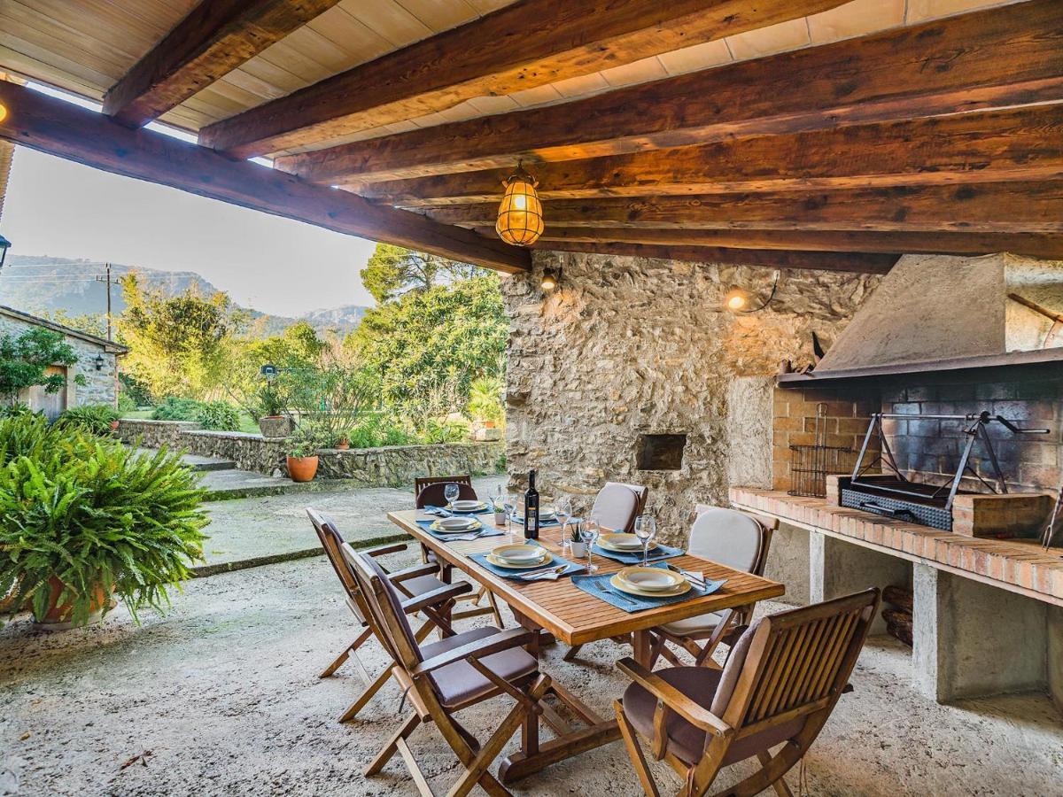 Villa Can Fanals By Sunvillas Mallorca Pollenca Exterior photo